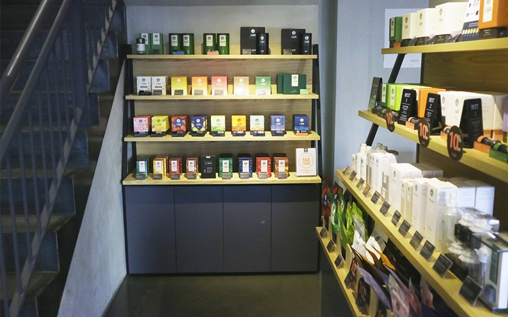 Produk-produk teh hijau di Osulloc Tea House. (Foto: istyle.id)