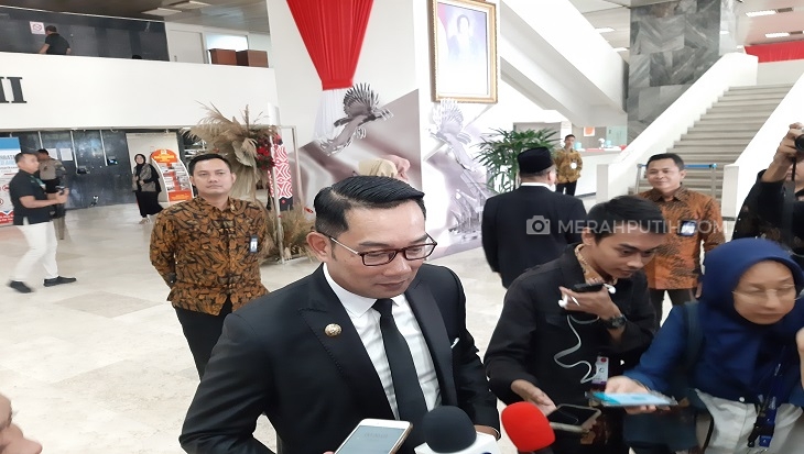 Gubernur Jabar Ridwan Kamil berkoordinasi dengan kepala daerah terkati virus corona