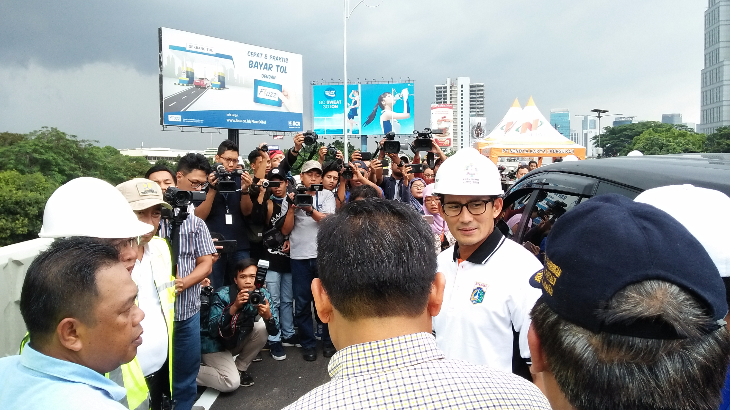 Wagub DKI Sandiaga Uno di Flyover Pancoran