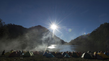 Pesona Matahari Ranu Kumbolo