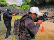 Bersiap Hadapi Begal Jalanan, Resmob Polda Metro Latihan Menembak biar enggak Salah Tembak 