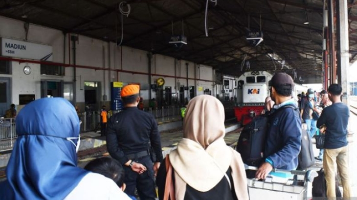 Okupansi Kereta Api Arus Balik Capai 100 Persen