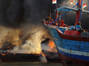 Tujuh Luka-luka dalam Kebakaran Belasan Kapal di Juwana