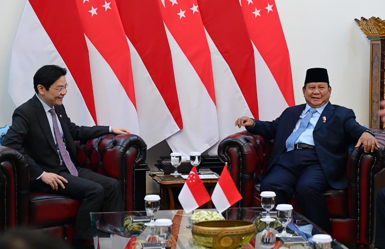 Momen Hangat Presiden Prabowo Subianto Terima Kunjungan PM Singapura Lawrence Wong