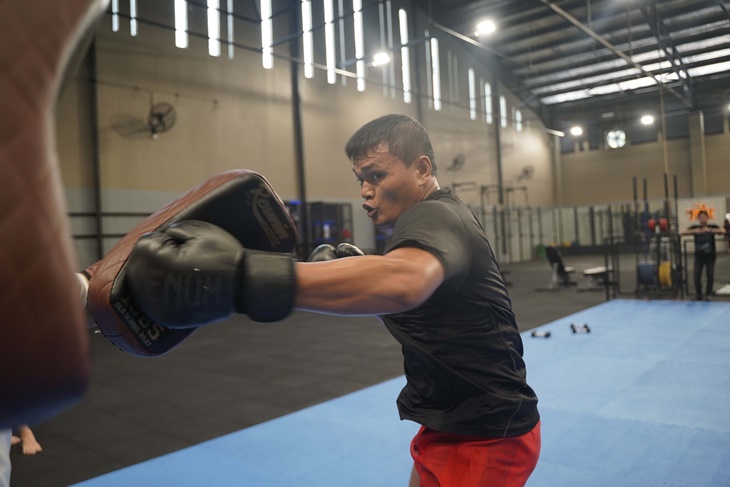 Pengalaman Fitness Hadir dengan Program Forge dan Combat