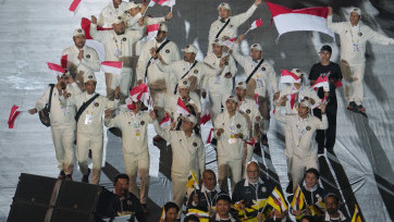 SEA Games 2025 Thailand: Aksi Defile Kontingen Indonesia dalam Closing Ceremony