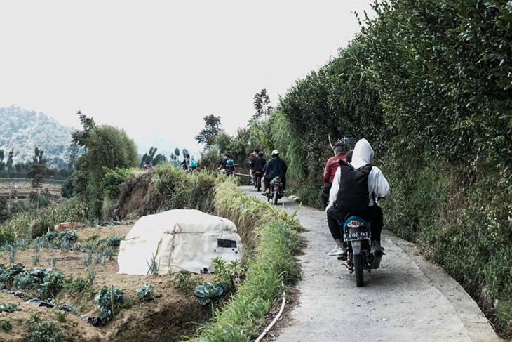 Kembali Dibuka, Ini Panduan Mendaki Gunung Prau via Wates
