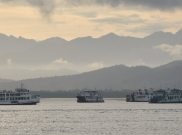 KM Dharma Kencana II Terbakar di Laut Jawa, 119 Penumpang Dievakuasi