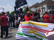 Ribuan Pelaku Usaha Konter Pulsa Gelar Aksi Desak Rudiantara Mundur