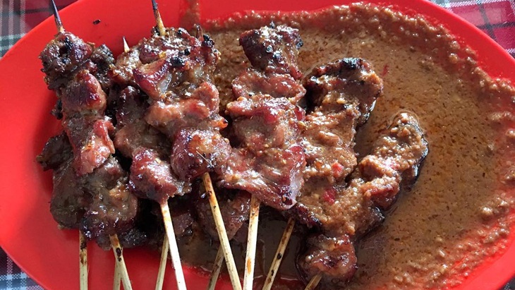 Sate payau. (Foto: instagram.com/makananpecinta)