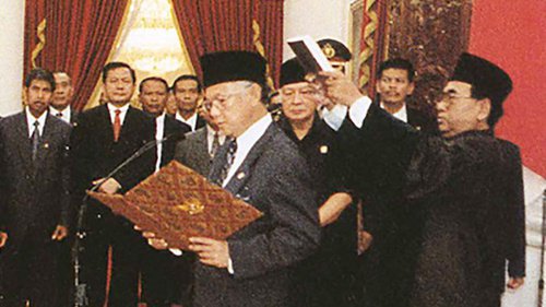 Pak Habibie Maafkan Olok-olok Kami Saat Mahasiswa