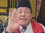 Daftar ke KPU DKI, Bang Doel Ajak Warga Jakarta Ikut 'Lamaran' Pakai Sandal