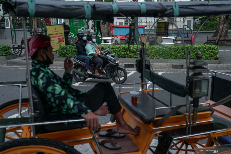 Sultan HB X Minta Pemerintah Pusat Izinkan Obyek Wisata Beroperasi