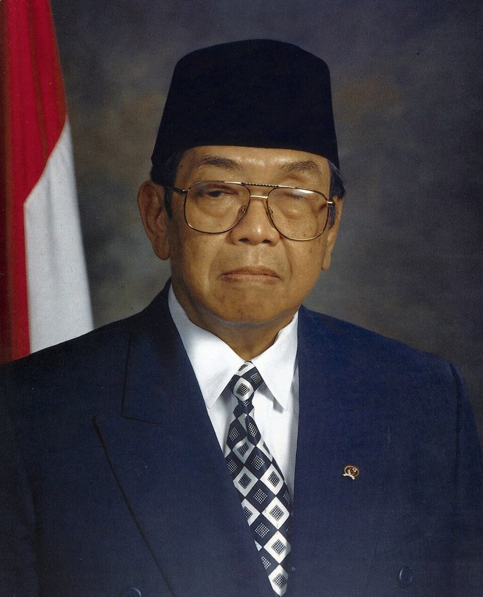 pahlawan-nasional-2025-profil-lengkap
