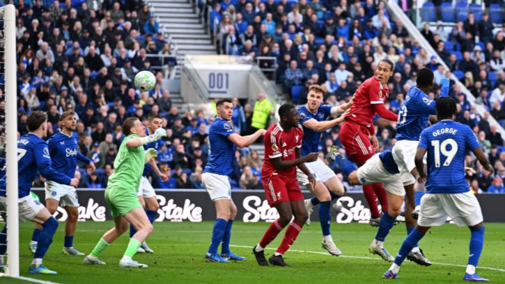 Hasil Premier League: Derby Merseyside Milik Liverpool, The Reds Menggila di Menit Akhir Sampai Everton Terkapar di Rumah Sendiri
