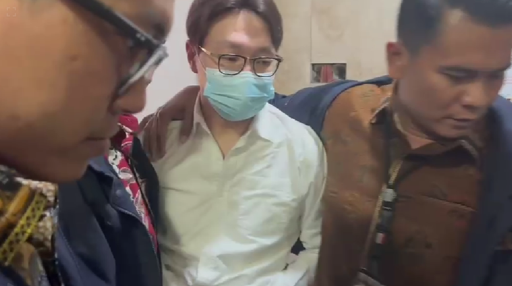 Dokter Richard Lee Resmi Ditahan, Polisi Ungkap Kronologi Penahanan