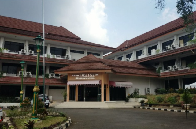 Puluhan Pasien OTG COVID-19 Dibolehkan Pulang dari Graha Wisata Ragunan
