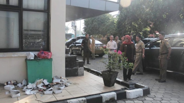 peraturan buang sampah Bogor. (Antaranews)