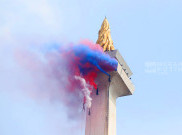 Atraksi Rappeling Prajurit TNI Meriahkan Peringatan HUT ke-80 TNI di Lapangan Monas