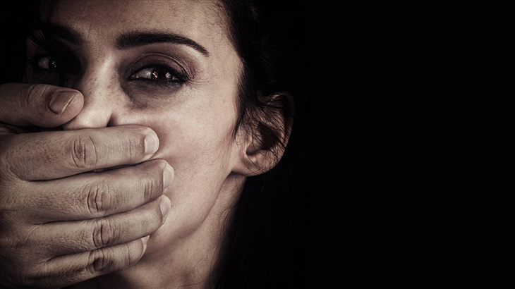 Wanita India Tewas Dirajam Setelah Diperkosa Bergilir
