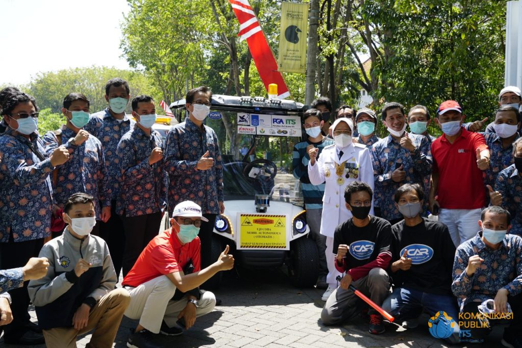Mobil Tanpa Pengemudi iCar Buatan ITS Resmi Meluncur
