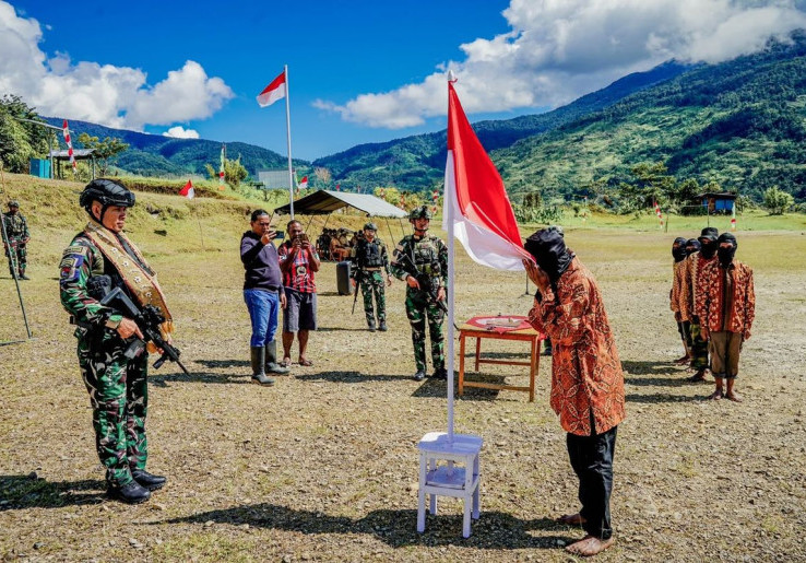 8 Anggota OPM Berikrar Kembali ke NKRI, TNI : jangan Bangun Masa Depan Papua dengan Permusuhan