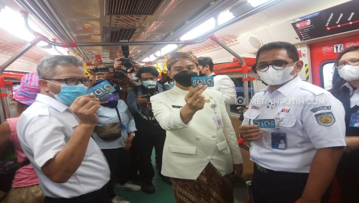 KMT KRL Jogja-Solo Edisi Khusus Angkat Filosofi Keraton Solo dan Mangkunegaran