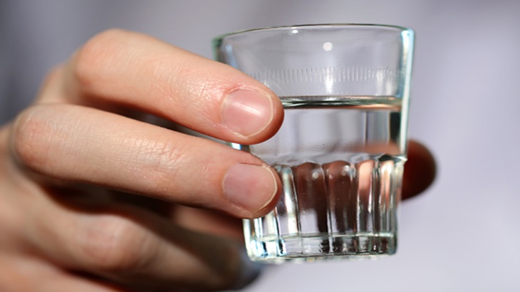 Bukan Alkoholnya yang Bikin Gendut, Kandungan Kalorinya Seberapa Banyak?