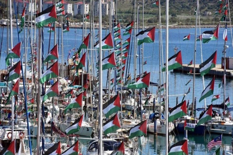 Kapal Perang Israel Kepung dan Sabotase Misi Kemanusiaan Global Sumud Flotilla, Rusak Mesin Kapal Hingga Sistem Navigasi