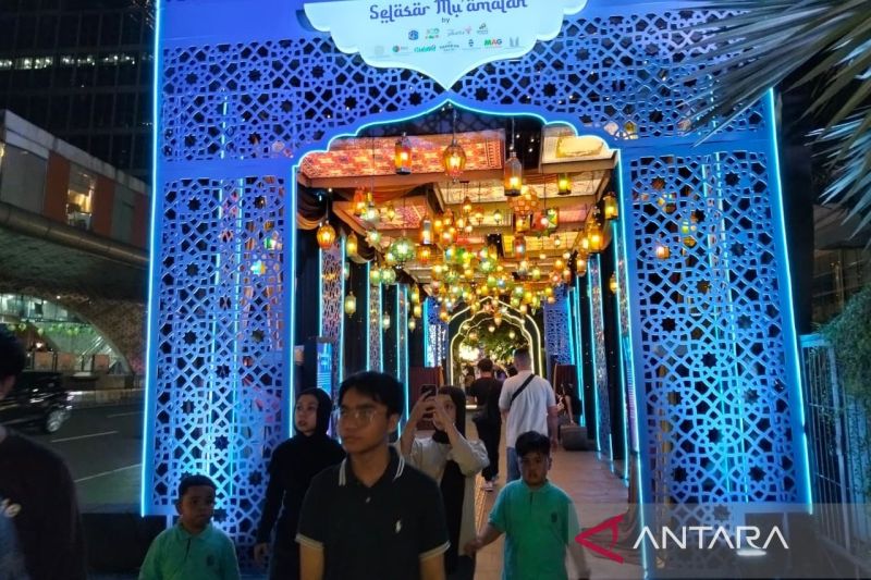Seribu Polisi Kawal Malam Takbiran Jakarta, Rekayasa Lalu Lintas Monas Tergantung Situasi