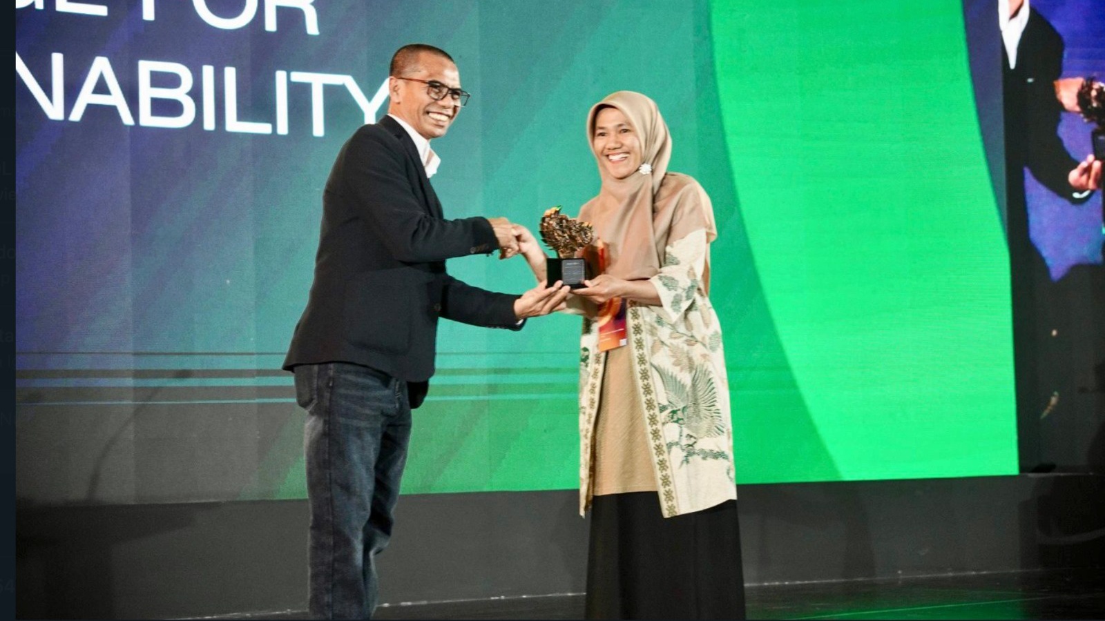 Budidaya Larva Black Soldier Fly Antarkan Nasabah PNM Mekaar ke Penghargaan Mata Lokal Award 2025