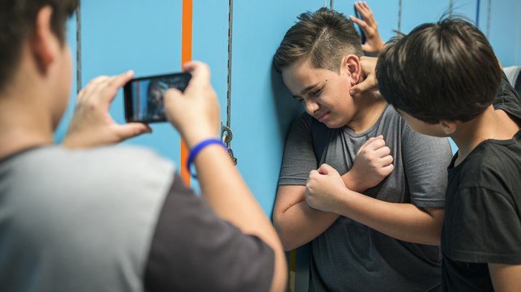 Cyberbully Mengintai Anak-Anak