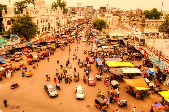 Tips Aman Belanja di Pasar Tradisional India