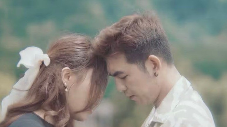 Lirik Lengkap 'Kenangan' dari Tika Pagraky Gambarkan Kisah Rindu