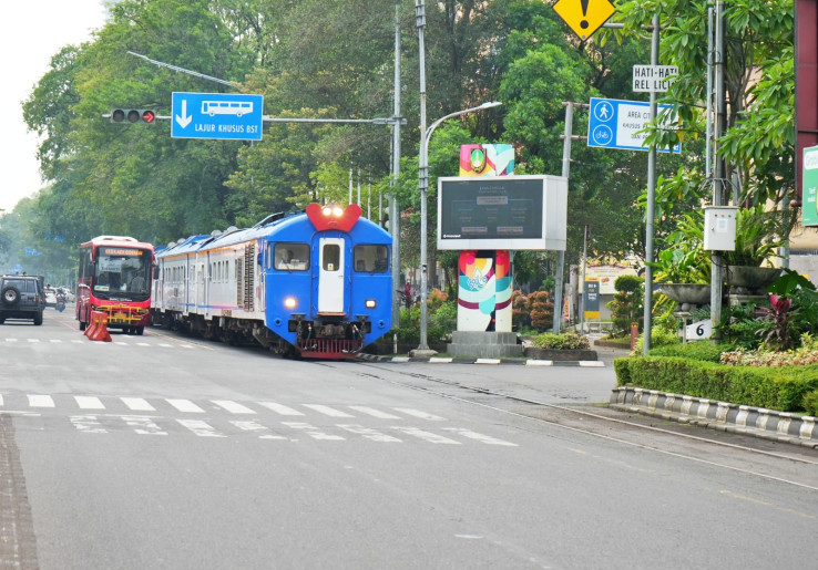 Berwisata Murah Dengan Naik KA Batara Kresna, Nikmati  Alam danKuliner Dari Purwosari Sampai Wonogiri