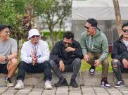 The Titans Resmi Depak sang Vokalis