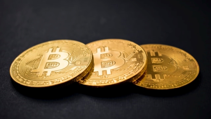 Amazon.com Bantah Tertarik pada Bitcoin
