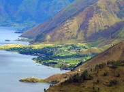 Menteri Luhut Imbau Pemda Sumut Tuntaskan Masalah Sengketa Tanah di Danau Toba