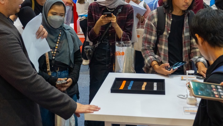 Olike Interstellar Smartwatch FW1 Hadir di Jakarta Fair 2023