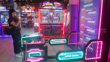 Melihat Serunya Deretan Permainan Mesin Arcade Cow Play Cow Moo di Entertainment District PIK 2