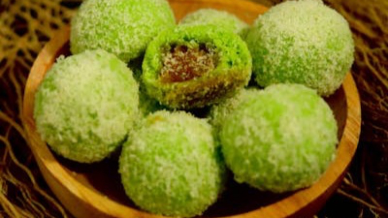 Klepon, Jajanan Sarat Makna Filosofis saat Perayaan Isra Mi'raj