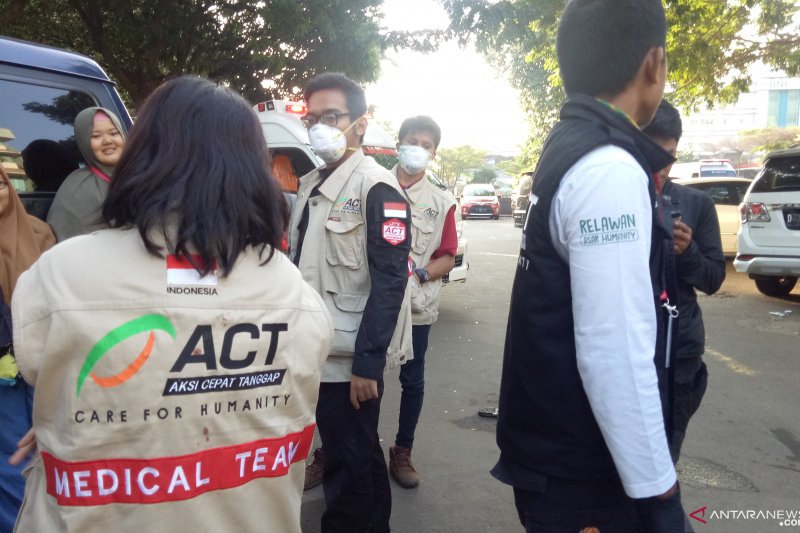 Bawa Korban Bentrok ke RS Pelni, ACT Kesal Ambulance Ditembaki Aparat
