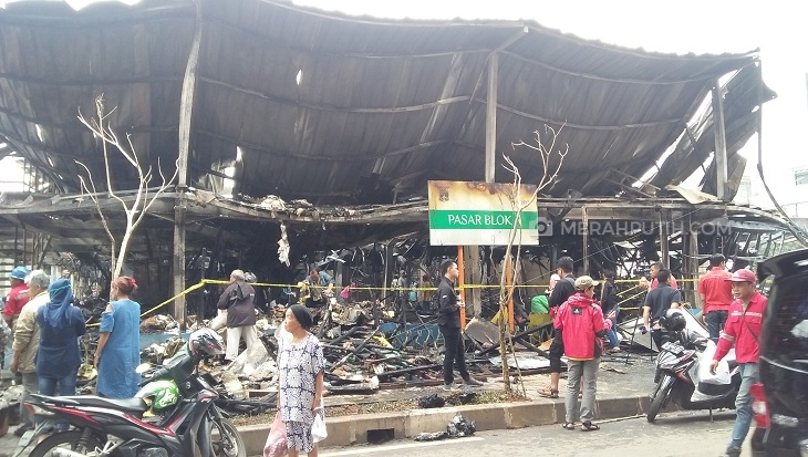 Anies Janji Beri Rp 10 Juta untuk Modal Pedagang Pasar Blok A