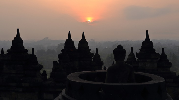 6 Candi Termegah di Dunia, Dua Diantaranya dari Indonesia