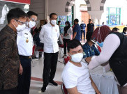 Vaksin Masih Terbatas, Anies: Tak Usah Dulu Ributkan Sanksi Penolak Vaksinasi