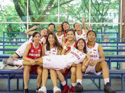 Angkat Piala, Clarita Banting Setir dari Sepak Bola ke Bola Basket