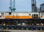 Jalur Kereta Api Sumatera Dapat Tambahan Lokomotif dan Gerbong Kereta 