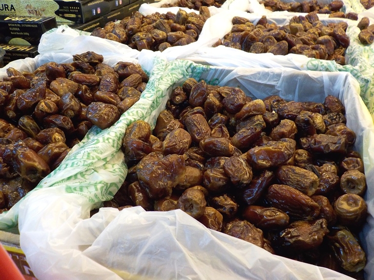 Kurma bermanfaat untuk mengobati anemia. (Foto: Pixabay/EmAji)