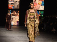 Kain Endek Bali Resmi Jadi Koleksi Terbaru Christian Dior