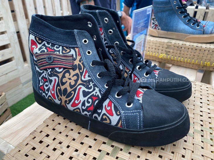 Sepatu Lelana Nuswantara dari Napak bhumi.